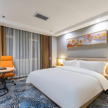 Joy Fall Hotel Jiaozhou Экстерьер фото